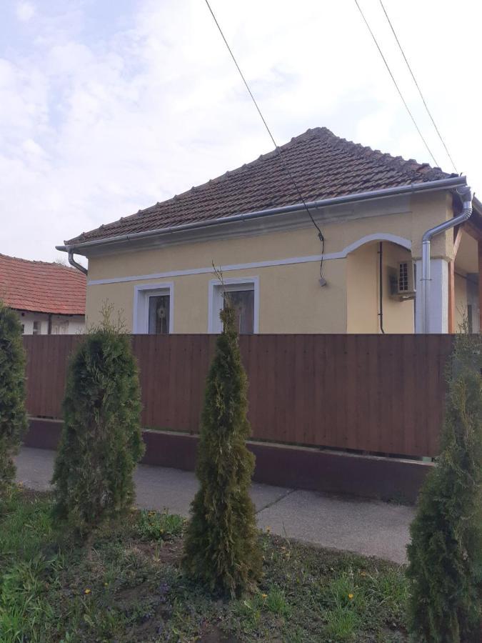 Oázis Apartman Sárospatak Kültér fotó